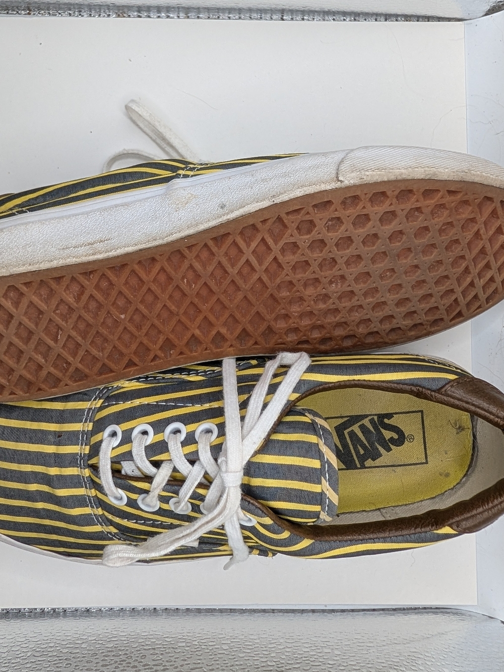Vans Stripe Canvas Low-Top Sneakers in Yellow and Gray - Picture 5 of 8